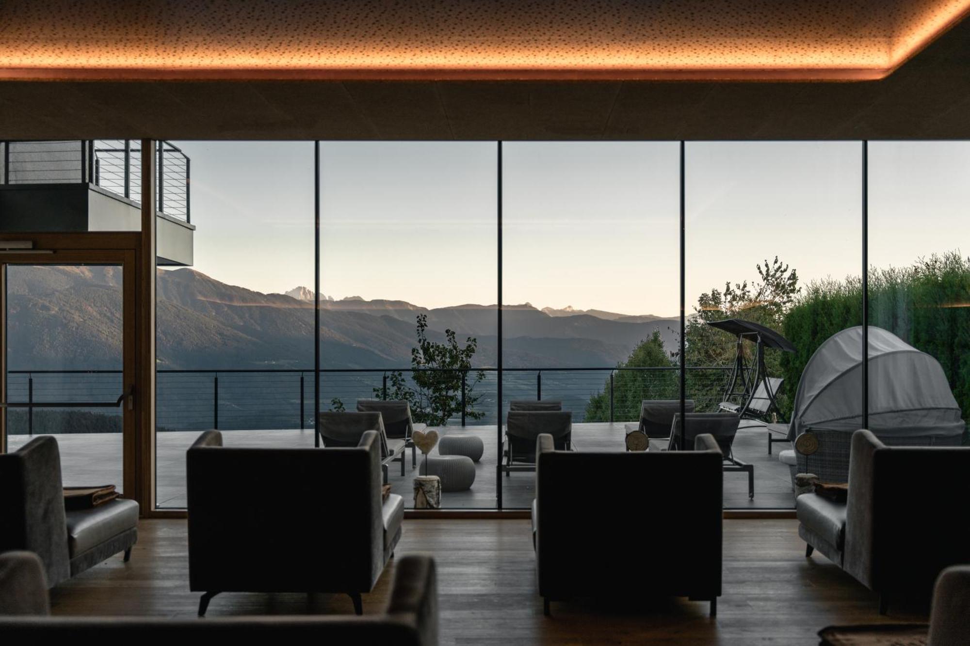 Panoramahotel Huberhof Maranza Εξωτερικό φωτογραφία